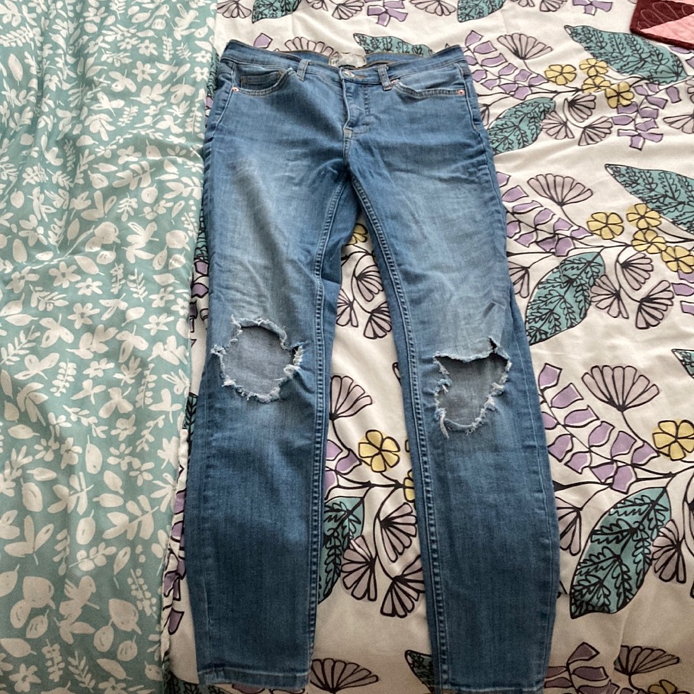 Free People Light-Medium Wash Ripped Skinny Jeans 27